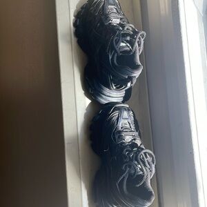 Hello I Have These Black Balenciaga Sneakers For Toodlers Size 23 ( 7 )